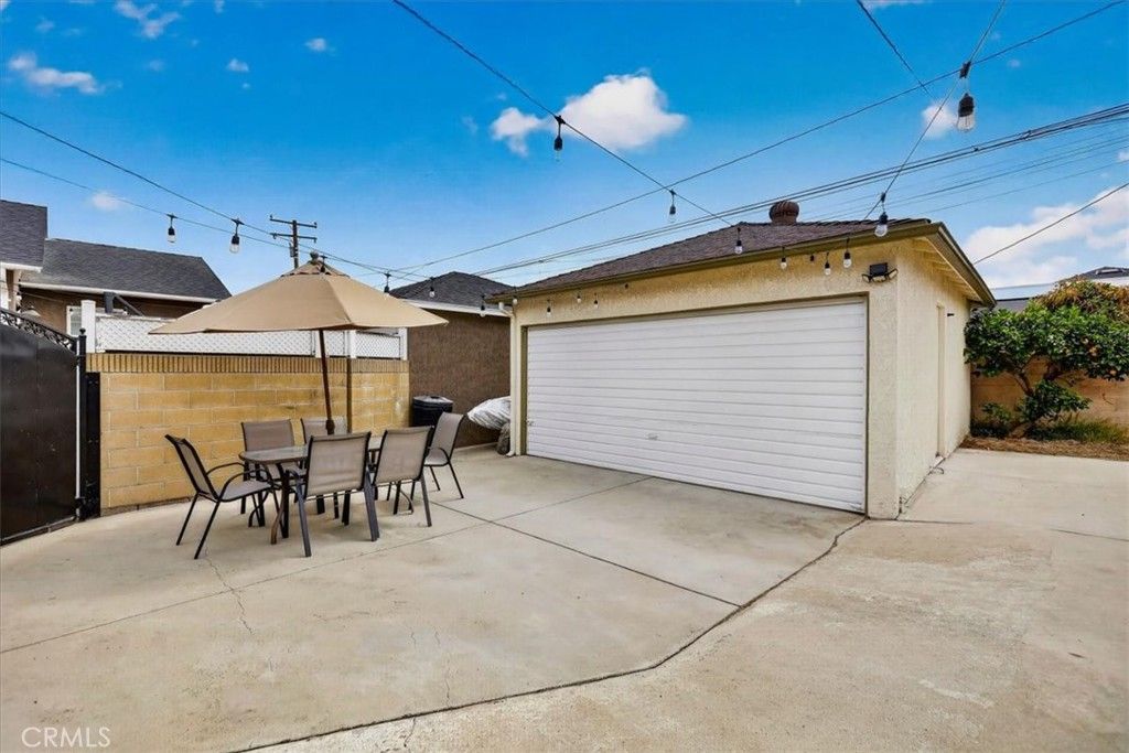 Image 63 of property listing at 4722 OCANA Avenue, Lakewood, CA 90713