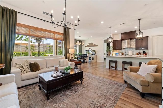4719 S Moneta Privado, Ontario, CA 91761