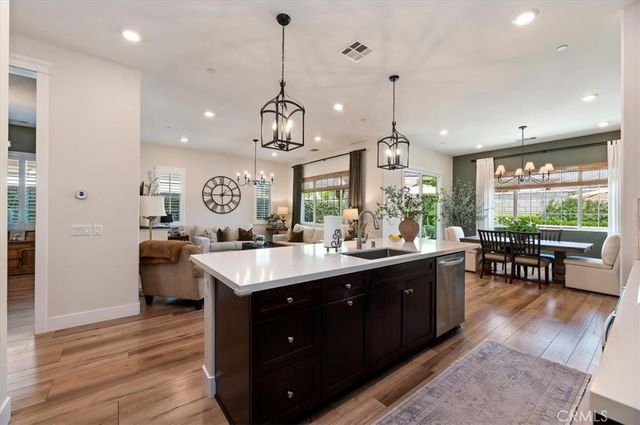 4719 S Moneta Privado, Ontario, CA 91761