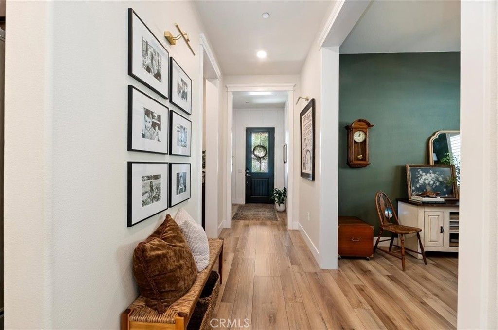 Image 10 of property listing at 4719 S Moneta Privado, Ontario, CA 91761