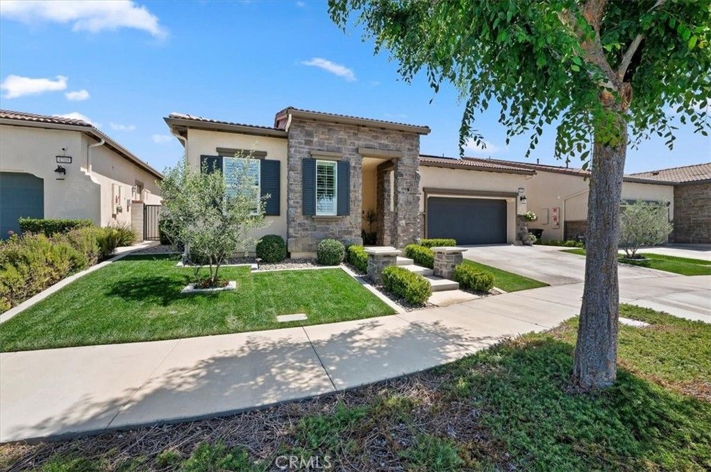 Image 5 of property listing at 4719 S Moneta Privado, Ontario, CA 91761