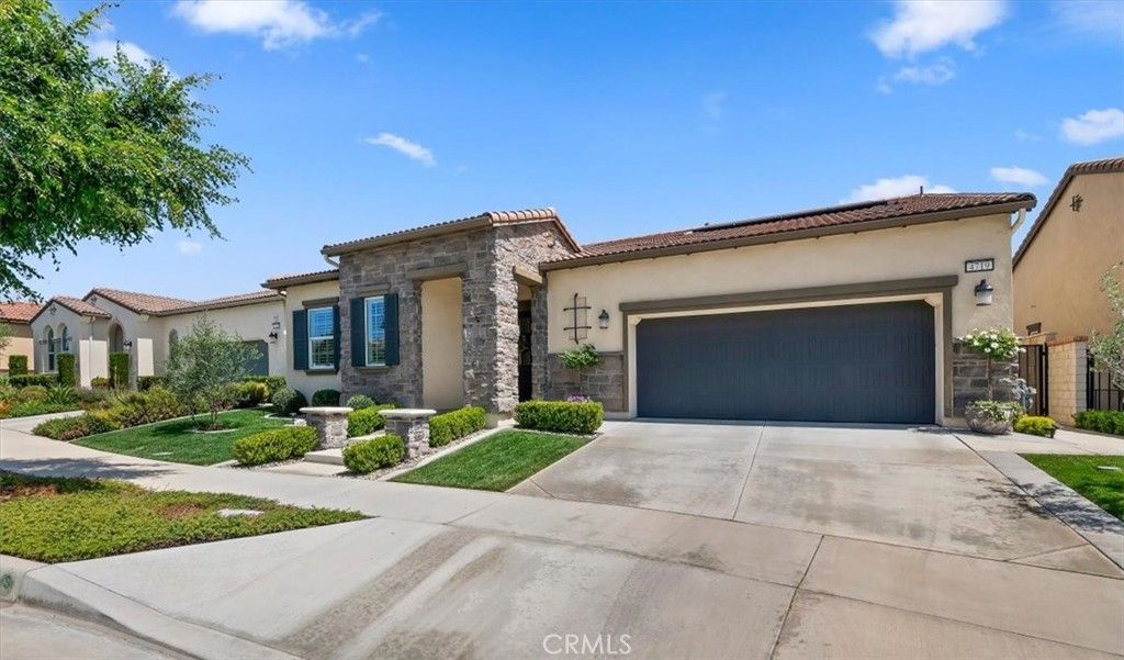 Image 6 of property listing at 4719 S Moneta Privado, Ontario, CA 91761