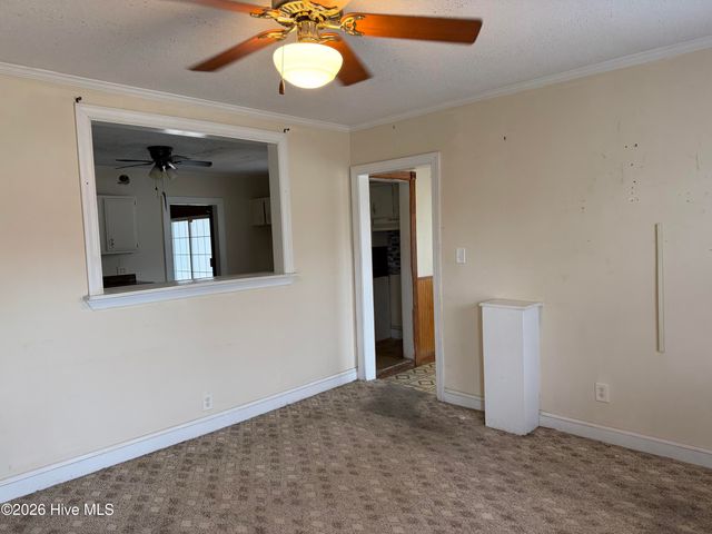 130 S Fairview Circle, Tarboro, NC 27886