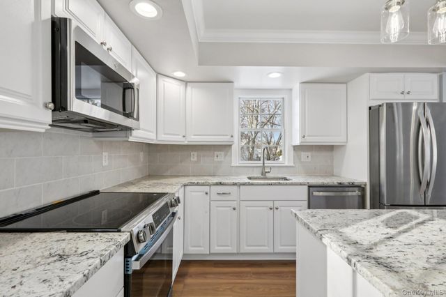 95 Smithtown Road, Fishkill, NY 12524