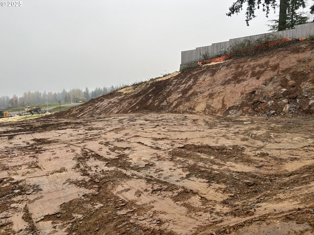 16092 Serres Farms Way 51, Oregon City, OR 97045