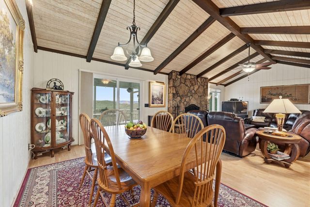 46 Acoma Drive, Branson West, MO 65737