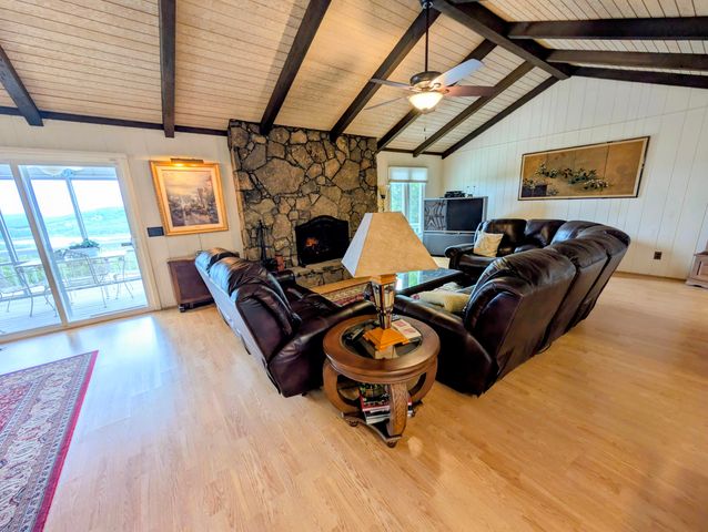 46 Acoma Drive, Branson West, MO 65737