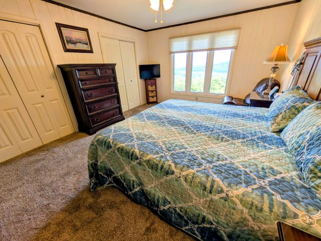 46 Acoma Drive, Branson West, MO 65737