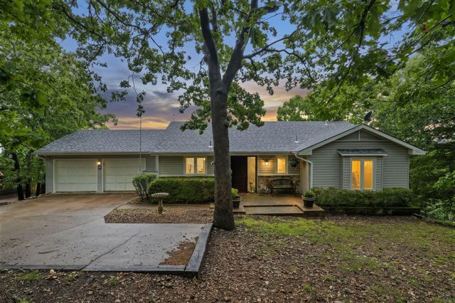 46 Acoma Drive, Branson West, MO 65737