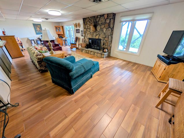 46 Acoma Drive, Branson West, MO 65737