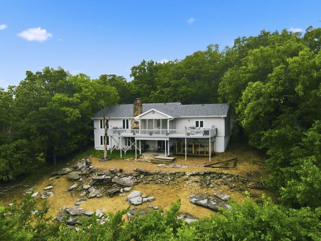 46 Acoma Drive, Branson West, MO 65737