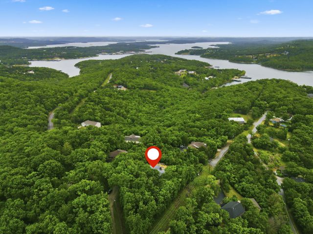 46 Acoma Drive, Branson West, MO 65737