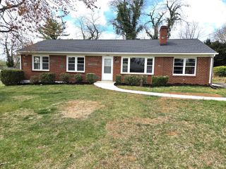 1501 Lynndale Place, Lynchburg, VA 24501