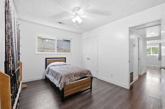 421 Hillcrest Lane, Fallbrook, CA 92028