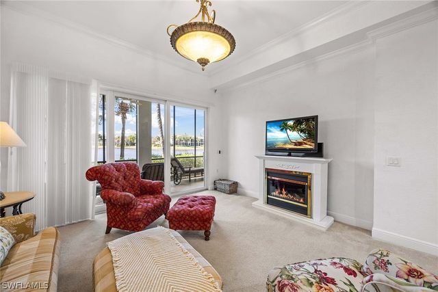 9255 Museo CIR 103, Naples, FL 34114