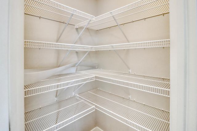 7345 27th Street S, Fargo, ND 58104