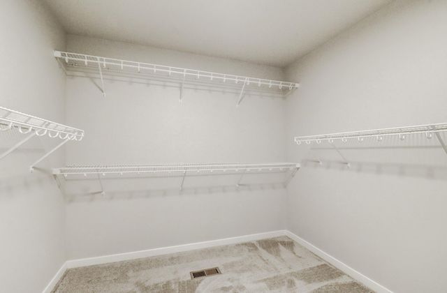 7345 27th Street S, Fargo, ND 58104