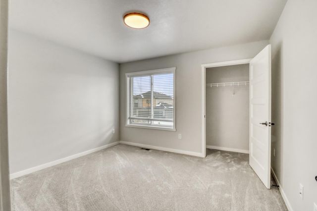 7345 27th Street S, Fargo, ND 58104