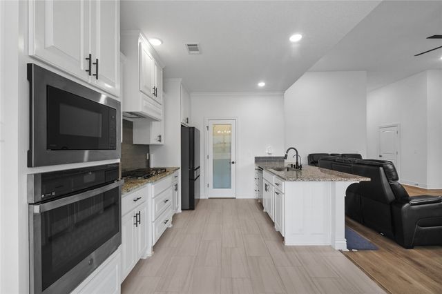 7105 SW High Meadow Boulevard, Bentonville, AR 72713