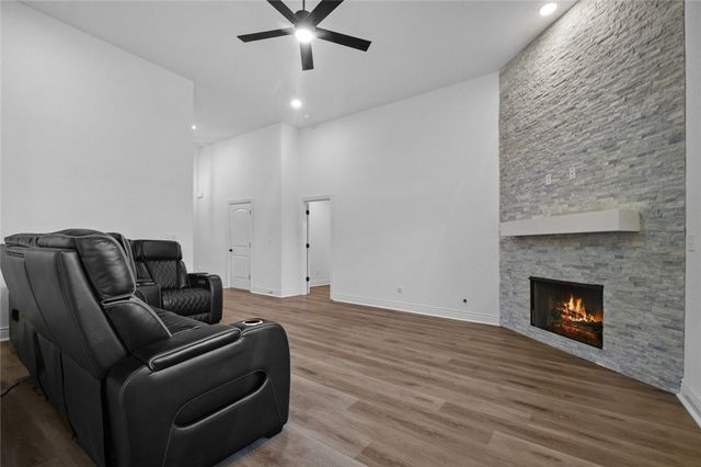 7105 SW High Meadow Boulevard, Bentonville, AR 72713