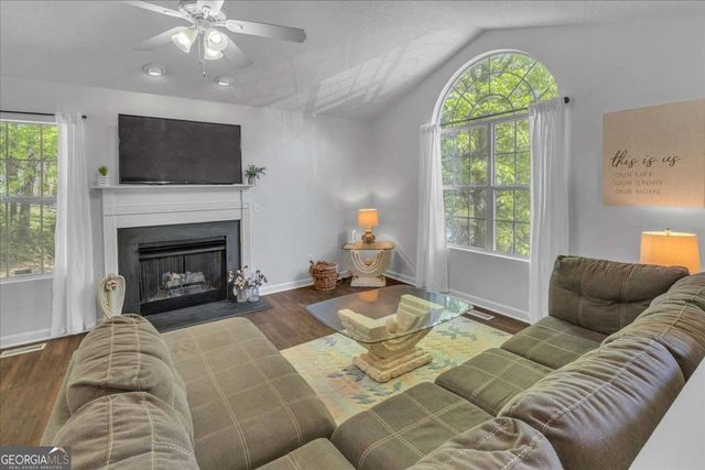 342 Amberidge Drive SE, Cartersville, GA 30121