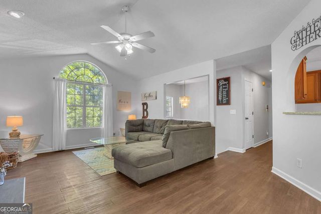 342 Amberidge Drive SE, Cartersville, GA 30121