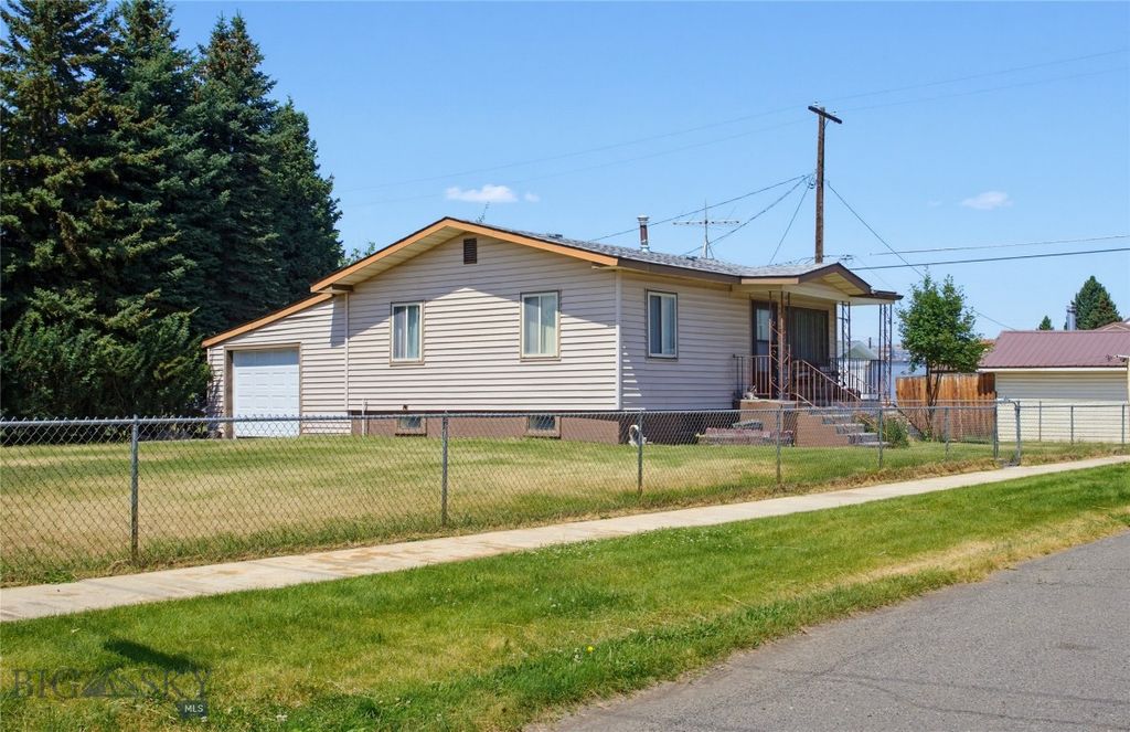 2327 Garrison Avenue, Butte, MT 59701 photo 2