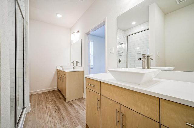 2523 Appian Way B, Roman Forest, TX 77357