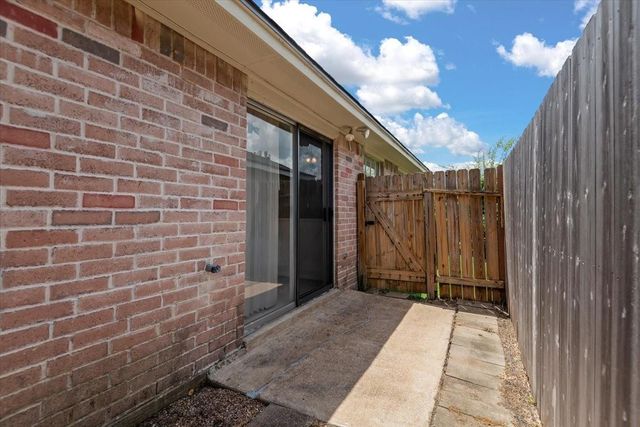 4318 Daisy Meadow Drive, Katy, TX 77449