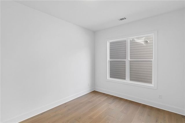 717 Keystone Drive, Woodstock, GA 30188