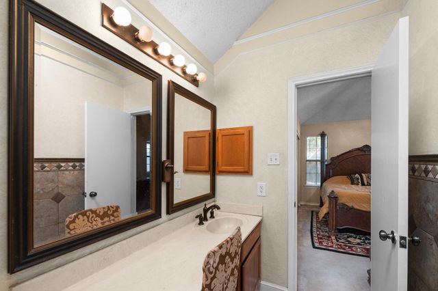 14220 Anita Marie LN, Austin, TX 78728