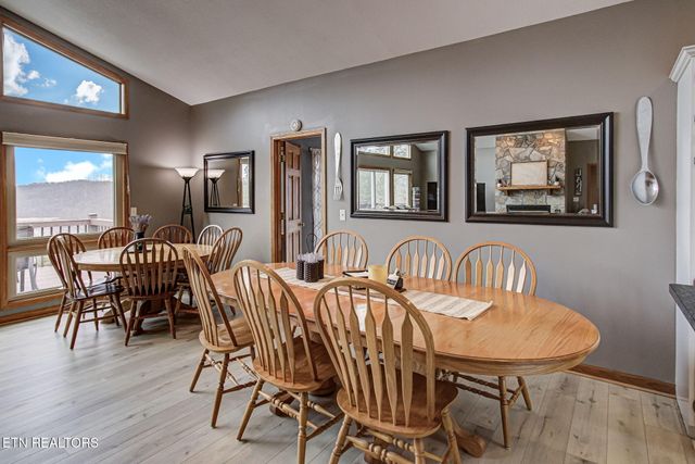 110 Little Deer Path Lane, Lafollette, TN 37766