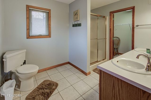 110 Little Deer Path Lane, Lafollette, TN 37766