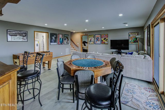 110 Little Deer Path Lane, Lafollette, TN 37766