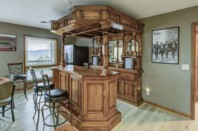 110 Little Deer Path Lane, Lafollette, TN 37766