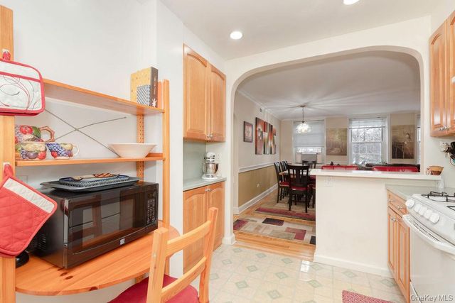 1328 Midland Avenue 1A, Bronxville, NY 10708