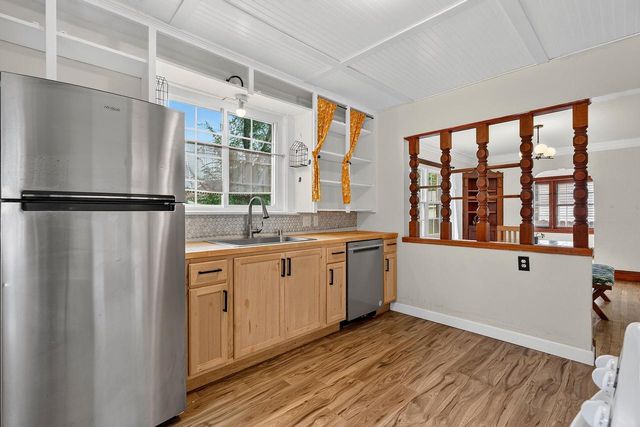 7725 27th AVENUE, Kenosha, WI 53143