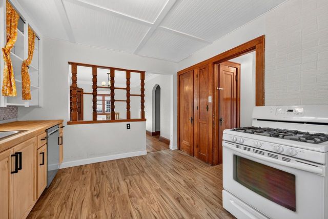 7725 27th AVENUE, Kenosha, WI 53143