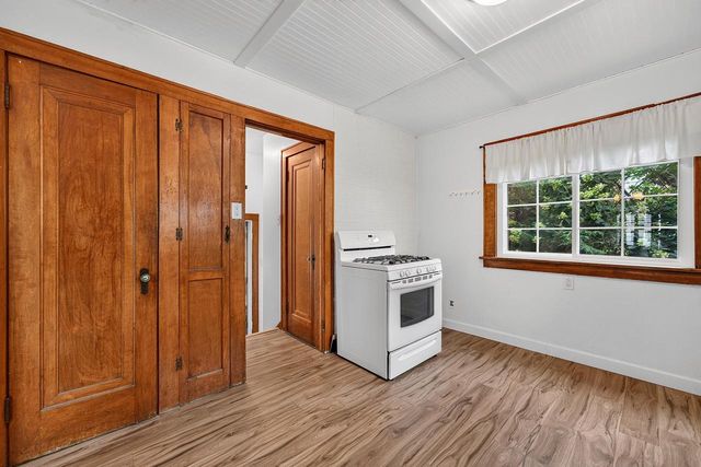 7725 27th AVENUE, Kenosha, WI 53143