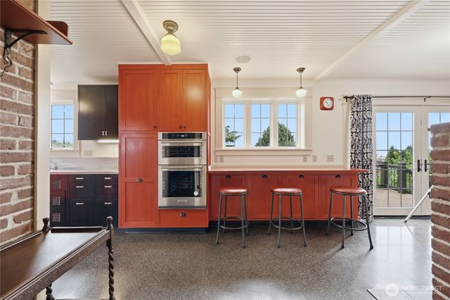 1223 Garfield, Port Townsend, WA 98368