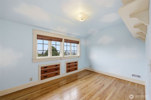 1223 Garfield, Port Townsend, WA 98368