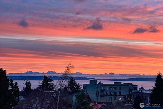 1223 Garfield, Port Townsend, WA 98368