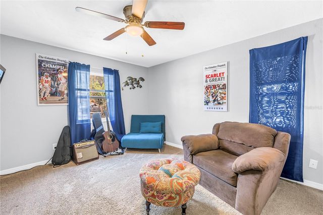 687 JASMINE WAY S, St Petersburg, FL 33705