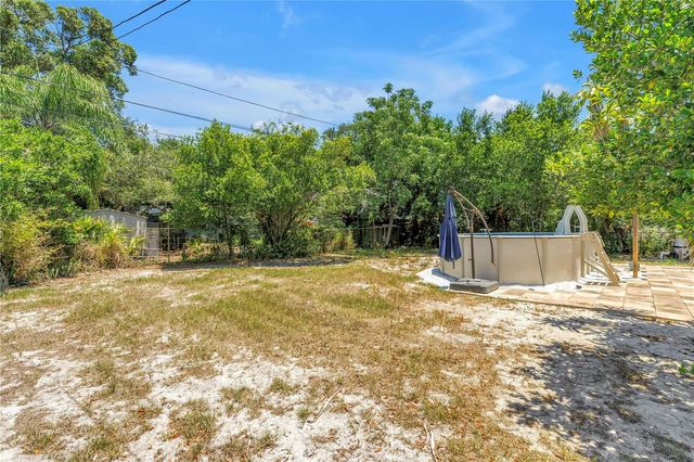 687 JASMINE WAY S, St Petersburg, FL 33705