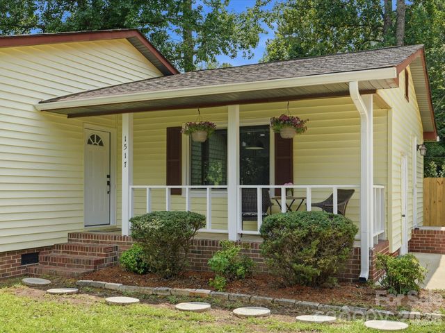 1517 Chandler Place, Lancaster, SC 29720