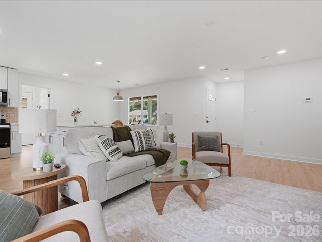 1517 Chandler Place, Lancaster, SC 29720