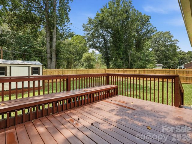 1517 Chandler Place, Lancaster, SC 29720