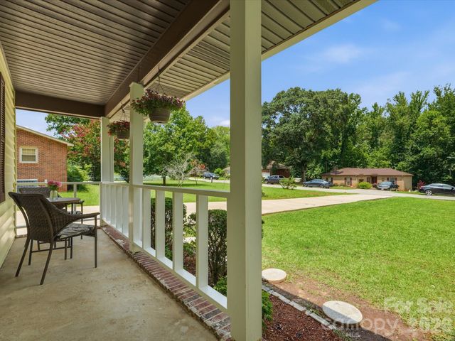 1517 Chandler Place, Lancaster, SC 29720