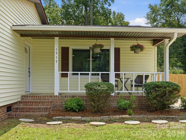 1517 Chandler Place, Lancaster, SC 29720