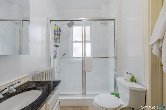 192 Knickerbocker Avenue, Stamford, CT 06907